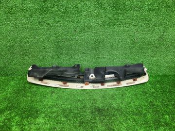 РЕШЕТКА РАДИАТОРА НА TOYOTA PORTE NNP11