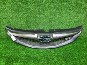 РЕШЕТКА РАДИАТОРА НА SUBARU IMPREZA WRX STI GRF