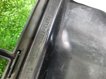 РЕШЕТКА РАДИАТОРА НА HONDA N-BOX JF3