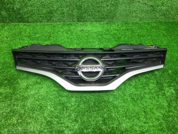 РЕШЕТКА РАДИАТОРА НА NISSAN NV200 M20