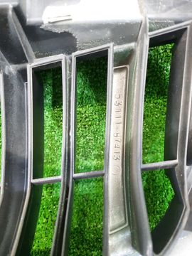 РЕШЕТКА РАДИАТОРА НА DAIHATSU TERIOS J122G