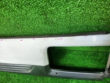 РЕШЕТКА РАДИАТОРА НА MAZDA BONGO BRAWNY SKF6M