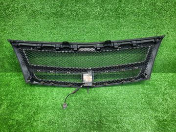 РЕШЕТКА РАДИАТОРА НА TOYOTA ALPHARD ANH10W