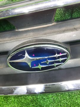 РЕШЕТКА РАДИАТОРА НА SUBARU FORESTER SG5