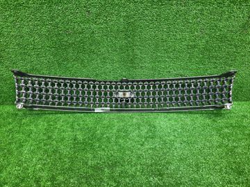 РЕШЕТКА РАДИАТОРА НА TOYOTA CORONA AT170