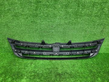 РЕШЕТКА РАДИАТОРА НА TOYOTA ISIS ZGM10G