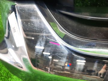 РЕШЕТКА РАДИАТОРА НА TOYOTA HIACE KDH220