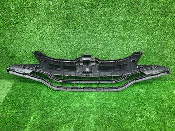 РЕШЕТКА РАДИАТОРА НА HONDA FIT GK3