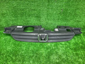 РЕШЕТКА РАДИАТОРА НА HONDA CAPA GA4