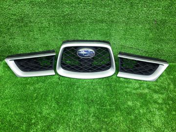 РЕШЕТКА РАДИАТОРА НА SUBARU IMPREZA GG3