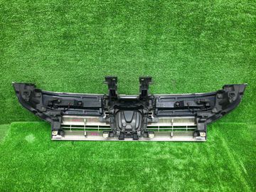 РЕШЕТКА РАДИАТОРА НА HONDA STEPWGN RK5