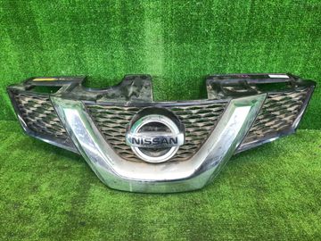 РЕШЕТКА РАДИАТОРА НА NISSAN X-TRAIL T32