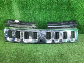 РЕШЕТКА РАДИАТОРА НА MITSUBISHI DELICA D5 CV5W