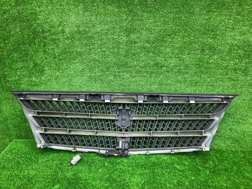 РЕШЕТКА РАДИАТОРА НА TOYOTA ALPHARD MNH10