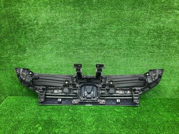 РЕШЕТКА РАДИАТОРА НА HONDA STEPWGN RK5