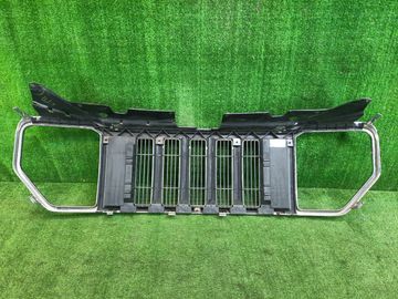РЕШЕТКА РАДИАТОРА НА JEEP CHEROKEE KK