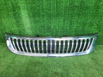 РЕШЕТКА РАДИАТОРА НА TOYOTA ISIS ZGM10G