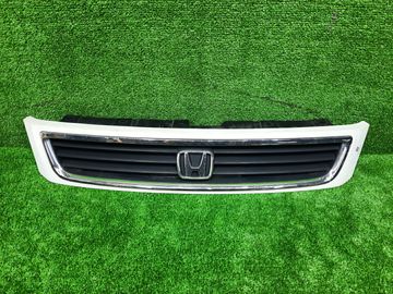 РЕШЕТКА РАДИАТОРА НА HONDA DOMANI MB3