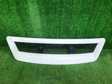 РЕШЕТКА РАДИАТОРА НА TOYOTA IPSUM ACM21