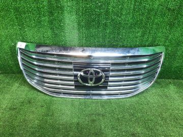 РЕШЕТКА РАДИАТОРА НА TOYOTA CROWN MAJESTA UZS187