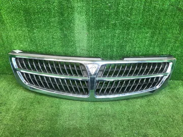 РЕШЕТКА РАДИАТОРА НА NISSAN PRESAGE U30