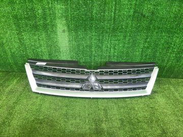 РЕШЕТКА РАДИАТОРА НА MITSUBISHI OUTLANDER CW5W