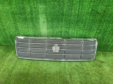 РЕШЕТКА РАДИАТОРА НА TOYOTA CROWN JZS151