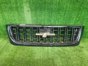 РЕШЕТКА РАДИАТОРА НА SUBARU FORESTER SF5