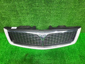 РЕШЕТКА РАДИАТОРА НА MITSUBISHI CHARIOT GRANDIS N84W