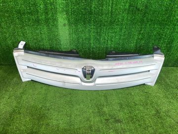РЕШЕТКА РАДИАТОРА НА TOYOTA IST NCP60