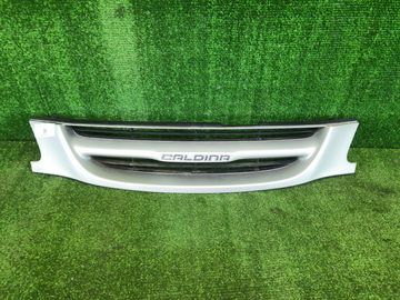 РЕШЕТКА РАДИАТОРА НА TOYOTA CALDINA ST210