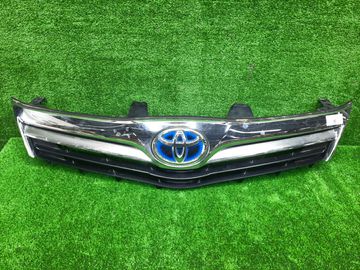 РЕШЕТКА РАДИАТОРА НА TOYOTA SAI AZK10