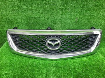 РЕШЕТКА РАДИАТОРА НА MAZDA BONGO FRIENDEE SGEW