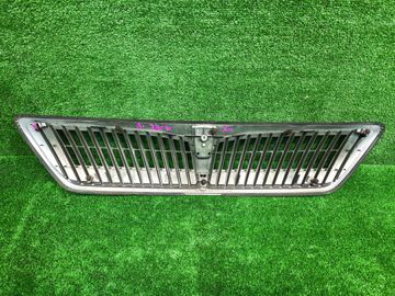 РЕШЕТКА РАДИАТОРА НА TOYOTA VISTA SV50