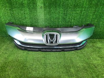 РЕШЕТКА РАДИАТОРА НА HONDA FIT SHUTTLE GP2