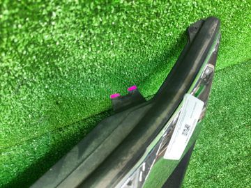 РЕШЕТКА РАДИАТОРА НА SUBARU TREZIA NCP120