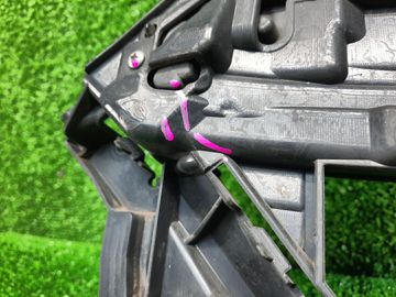РЕШЕТКА РАДИАТОРА НА HONDA N-WGN JH1