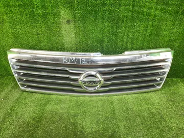 РЕШЕТКА РАДИАТОРА НА NISSAN LIBERTY M12
