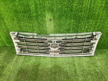 РЕШЕТКА РАДИАТОРА НА NISSAN LIBERTY M12