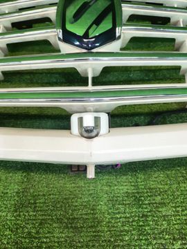 РЕШЕТКА РАДИАТОРА НА TOYOTA ALPHARD ANH10