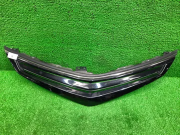 РЕШЕТКА РАДИАТОРА НА TOYOTA ESTIMA ACR50W