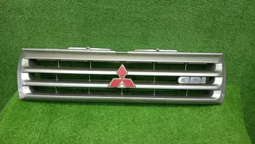 РЕШЕТКА РАДИАТОРА НА MITSUBISHI PAJERO IO H77W