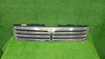 РЕШЕТКА РАДИАТОРА НА MITSUBISHI CHARIOT GRANDIS N84W