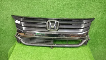 РЕШЕТКА РАДИАТОРА НА HONDA N-WGN JH1