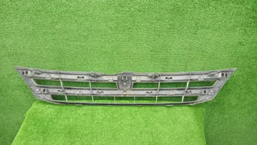 РЕШЕТКА РАДИАТОРА НА TOYOTA ISIS ZGM10G