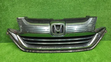 РЕШЕТКА РАДИАТОРА НА HONDA FREED GB8