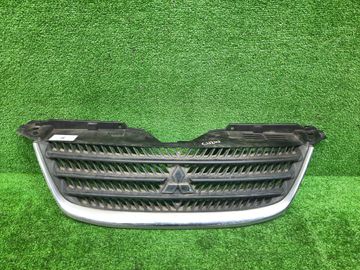 РЕШЕТКА РАДИАТОРА НА MITSUBISHI AIRTREK CU2W