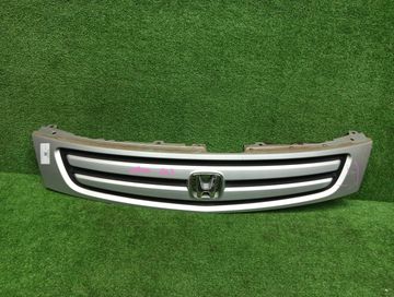 РЕШЕТКА РАДИАТОРА НА HONDA STREAM RN1