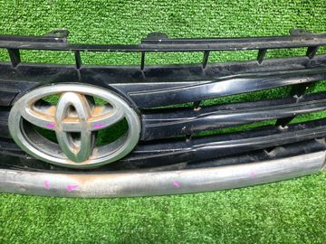 РЕШЕТКА РАДИАТОРА НА TOYOTA MARK X GRX120