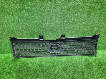 РЕШЕТКА РАДИАТОРА НА TOYOTA PROBOX NCP51V